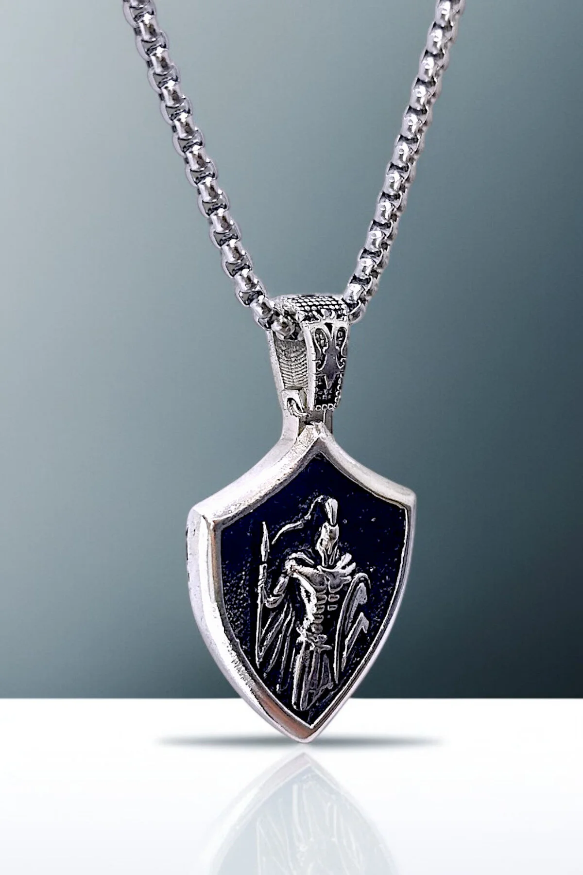 Erkek Cesaret, Güç, Aile (Courage,Strength,Family) K-184 Paslanmaz Kromix Çelik Gümüş Kaplama Kolye